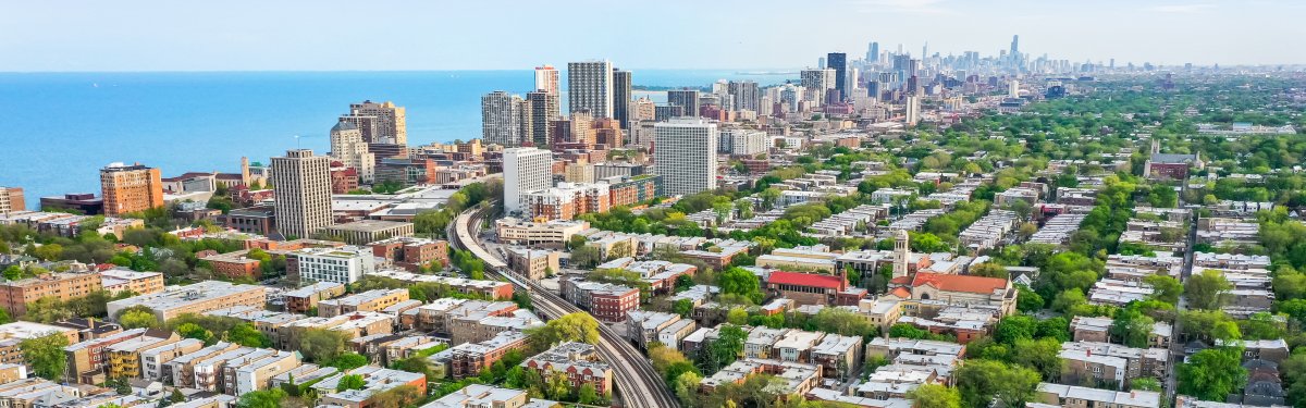 Rogers Park Real Estate Guide: Living on Chicago’s Vibrant North Side 